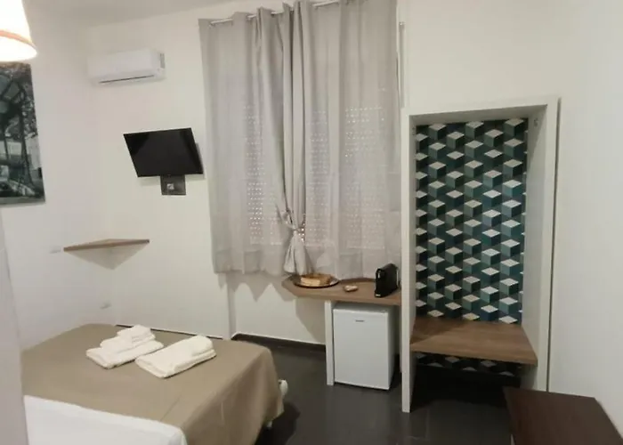 La Piccola Stella Oda ve Kahvaltı 3*